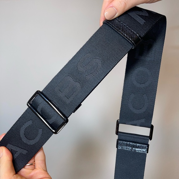 The Snapshot DTM in Black Marc Jacobs Saffiano Leather - Picture 5 of 6